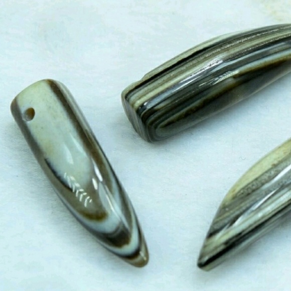 03 Pieces Agate Drilled Pendants - Picture 3 of 3